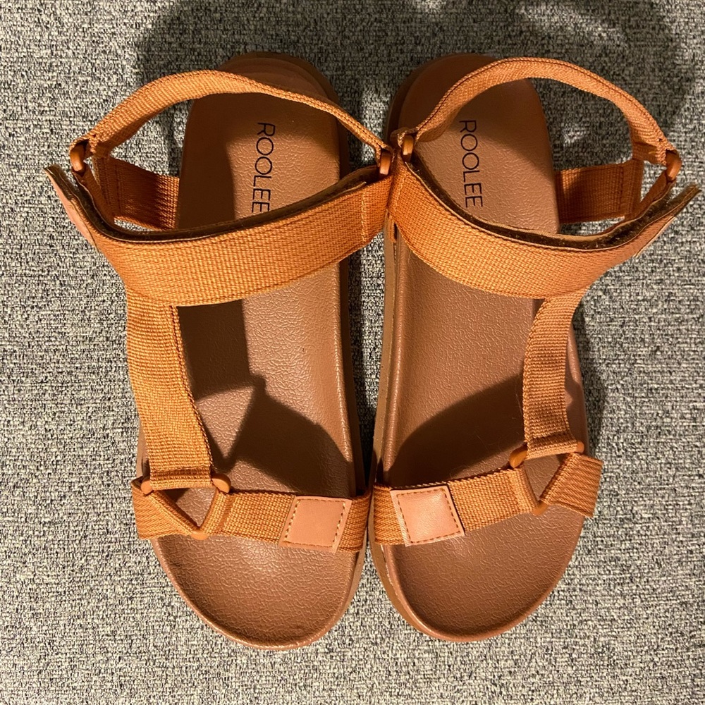 Roolee Kaori Sport sandal in coral, women’s size 7.